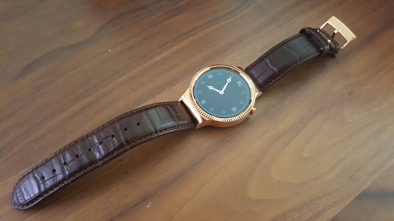 Illustration for article titled The Huawei Watch Is Luxury-Class But a Bit Too Bulky